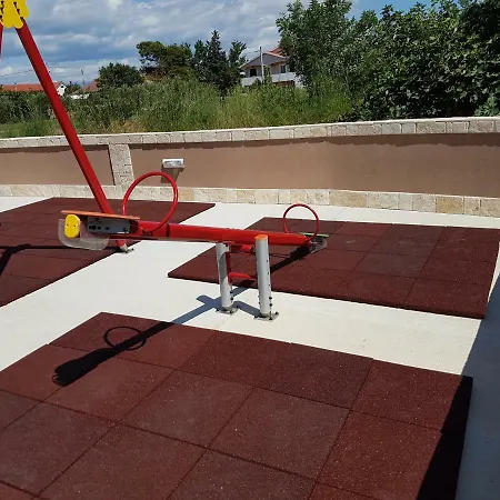 Julijana Апартаменты *